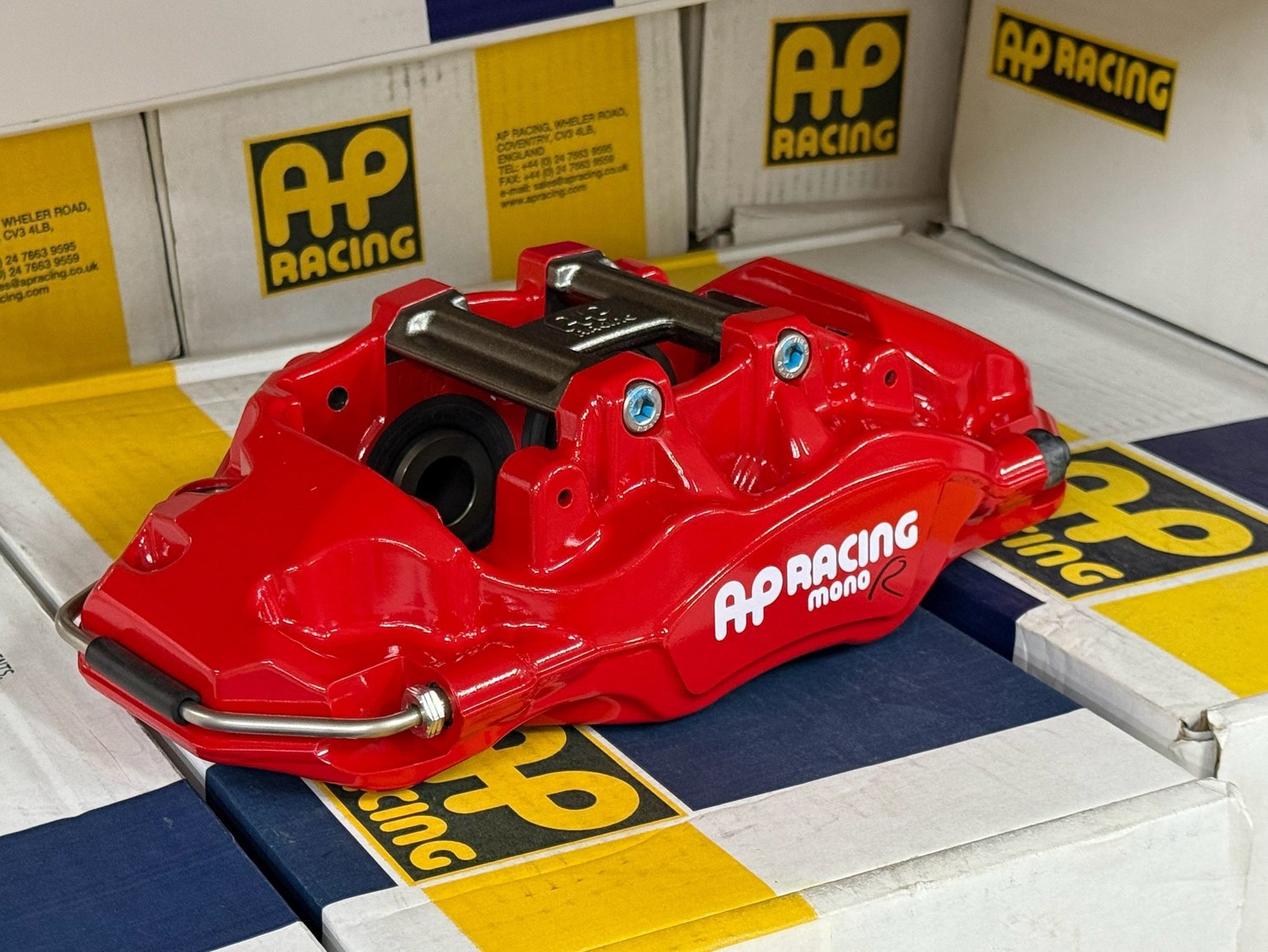 AP Racing AP 9580 四活塞卡鉗 · 3