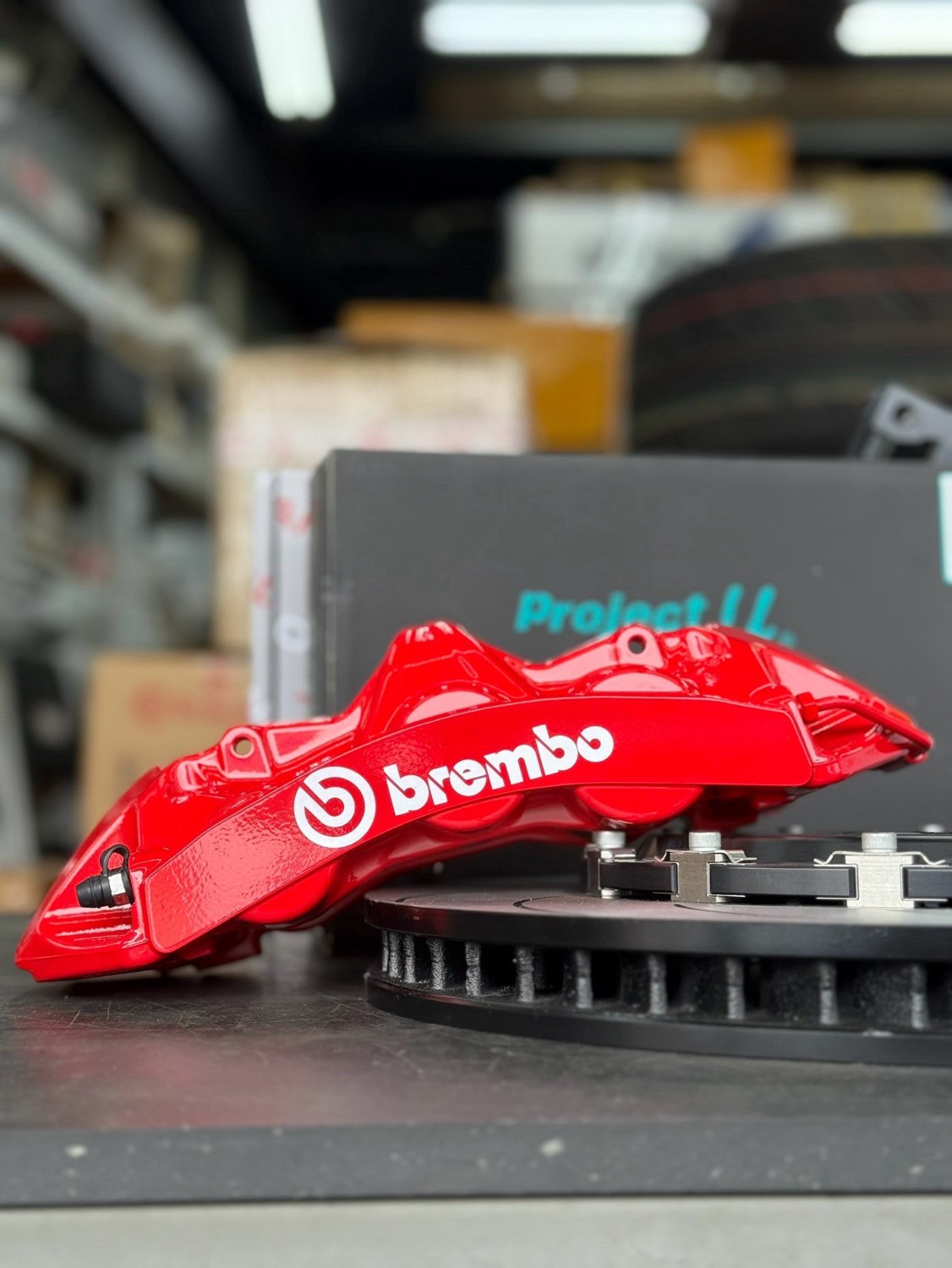 BREMBO GT6 六活塞卡鉗 · 4